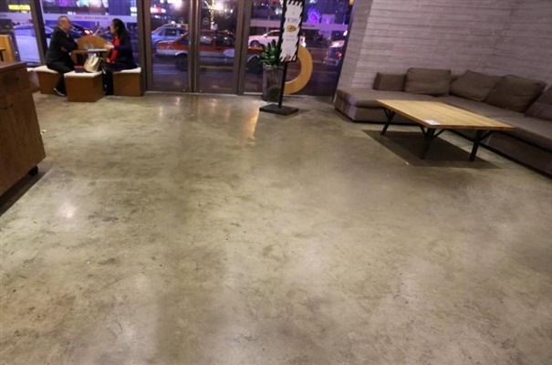 藝術(shù)復(fù)古地坪能否用在辦公室等場所